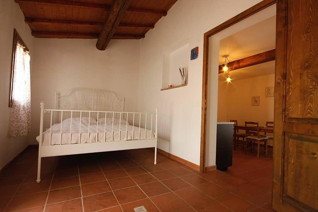 Villa Con Piscina 10 Posti Letto, L'Oliveta Di Rivalto Chianni Eksteriør bilde